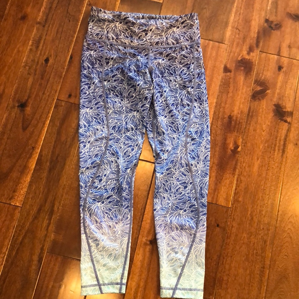 Vineyard vines performance cropped leggings